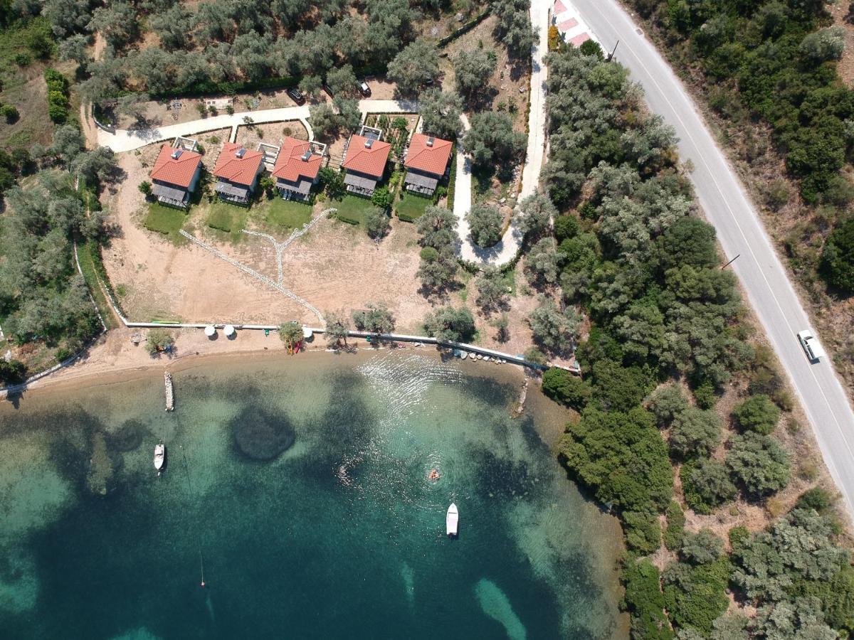 Thea Houses Milina Dış mekan fotoğraf