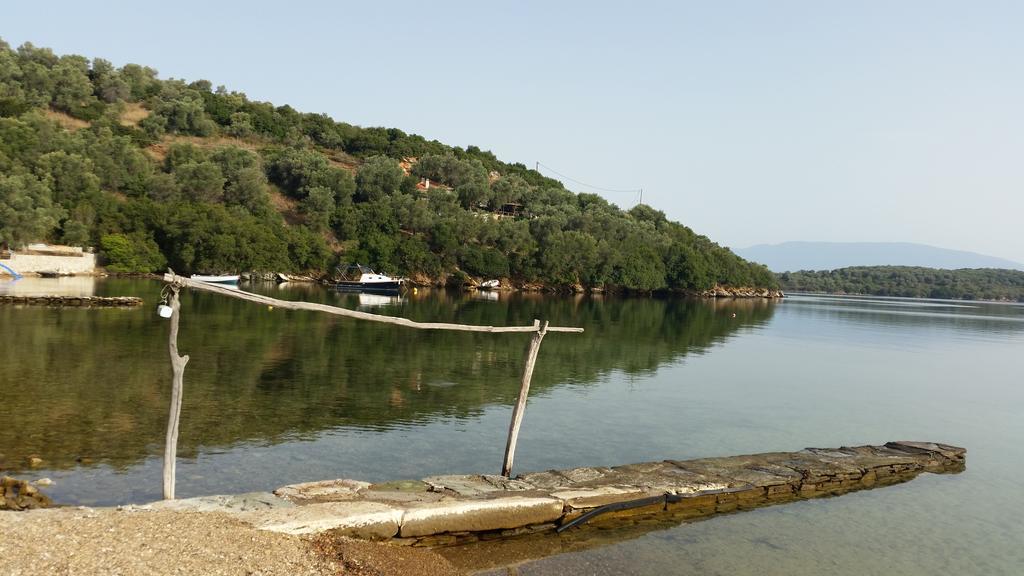 Thea Houses Milina Dış mekan fotoğraf